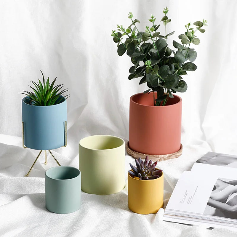 Nordic ceramic planter product view 5