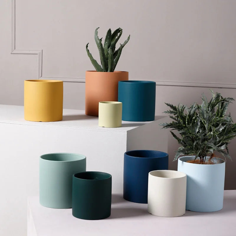 Nordic ceramic planter product view 4
