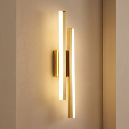 Copper-effect LED wall light in gold finish