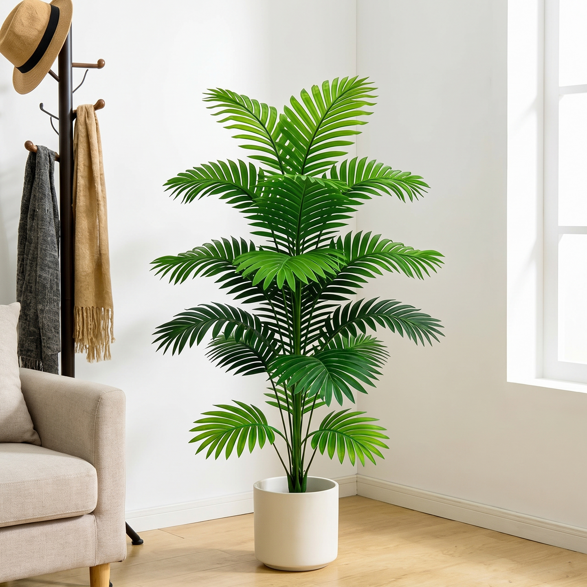 Artificial palm plant 80cm 18-leaf variant