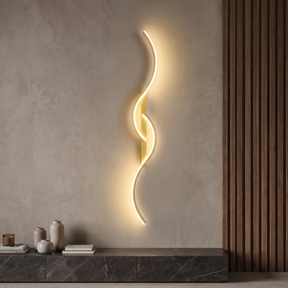 Minimalist LED wall sconce in gold, 80cm